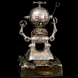 SAN KU KAI Statue Tonto Sidéro 1978-2025 NSDH SAN KU KAI Statue Tonto Sidéro 1978-2025 NSDH