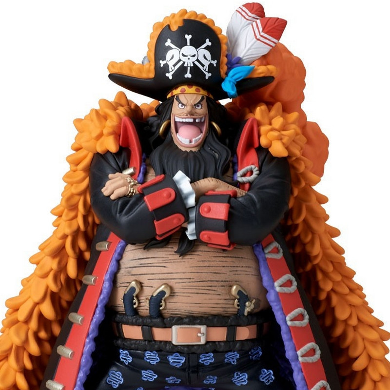 ONE PIECE Figurine Marshall D Teach / Barbe Noire DXF Banpresto
