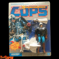 C.O.P.S. N CROOKS Blister Highway  Intrépide Hasbro