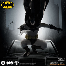 Figurine One:12 Batman Year One Mezco Toyz DC Comics