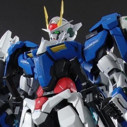 GUNDAM Perfect Grade 00 Raiser Bandai Gunpla