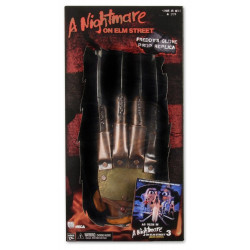 Réplique Gant Freddy Krueger Neca Les Griffes de la nuit