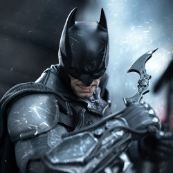 Figurine Batman Battle Damaged Version Inart Batman Arkham Origins