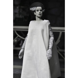 Set 2 Figurines Monster & his Mate 90th Anniversary Black & White Version Neca