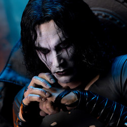 Statue Eric Draven Luxury Eternal Edition Plus Format Infinite Statue The Crow