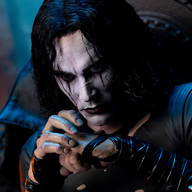 Statue Eric Draven Luxury Eternal Edition Plus Format Infinite Statue The Crow