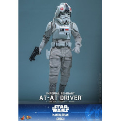 Figurine Imperial Remnant AT-AT Driver Movie Masterpiece Hot Toys Star Wars The Mandalorian & Grogu