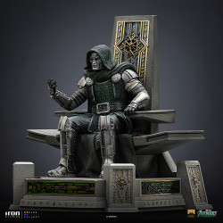Statue Doctor Doom on Throne Deluxe Art Scale Iron Studios Marvel