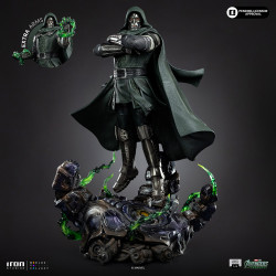 Statue Doctor Doom Legacy Replica Iron Studios Marvel
