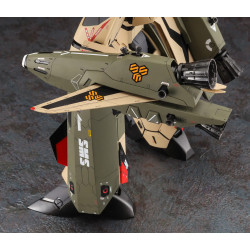 Maquette VF-19EF/A Battroid Isamu Special 1/72 Hasegawa Robotech / Macross