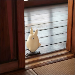 Statuette Totoro Blanc Marchant Benelic Mon Voisin Totoro