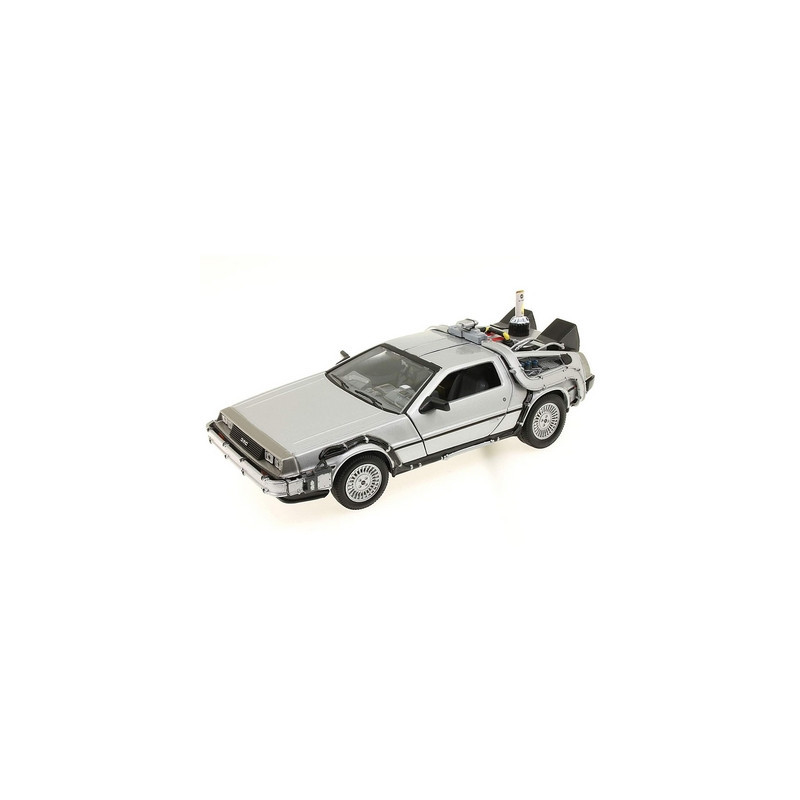 RETOUR VERS LE FUTUR Delorean Time Machine 124ème Welly RETOUR VERS LE FUTUR Delorean Time Machine 124ème Welly