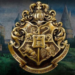 HARRY POTTER Armoiries Poudlard Noble Collection