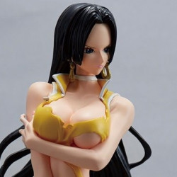 ONE PIECE figurine Boa Hancock Glitter & Glamour Banpresto Yellow