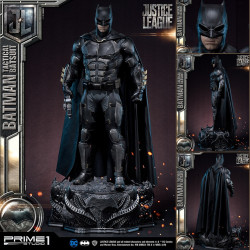  JUSTICE LEAGUE Statue Batman Tactical Batsuit Prime 1