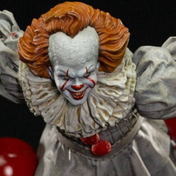 ÇA Chapitre 2 Statue Pennywise Deluxe Art Scale Iron Studios