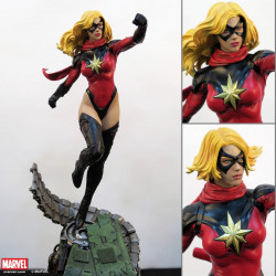  MARVEL COMICS Statue Ms Marvel XM Studios